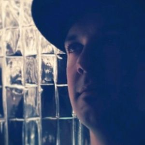 Meet your Posher, Chase